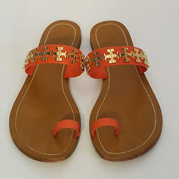 tory burch flat sandals
